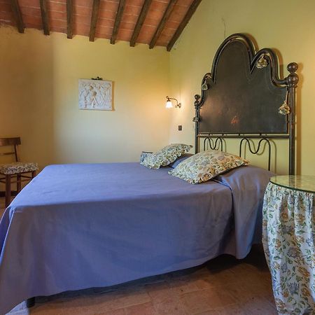 Relais Colline San Biagio Hotel Bacchereto Bagian luar foto